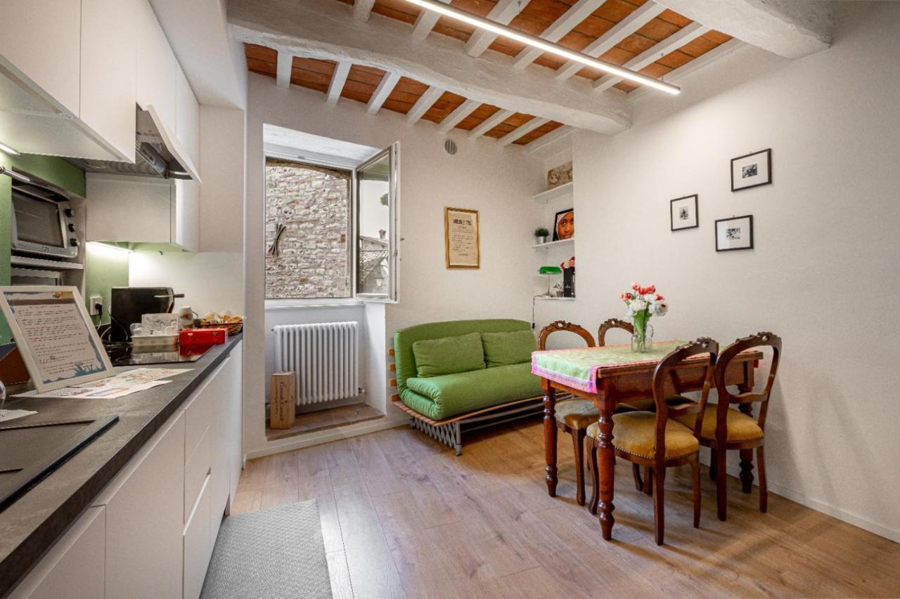 Dimora Casina Dell'Abbondanza Apartment Gubbio Exterior photo